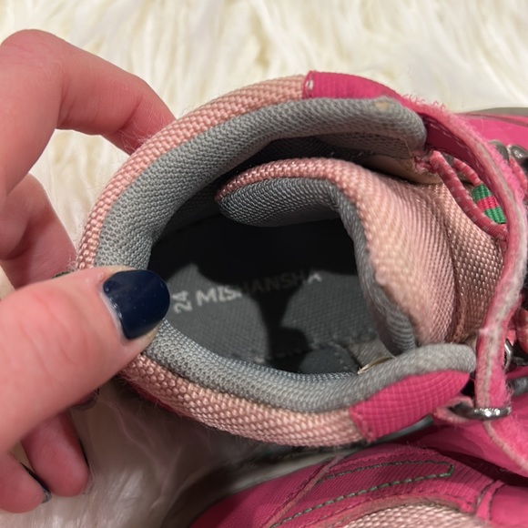 Mishansha size 24 (7) girl shoes as is - Picture 4 of 4